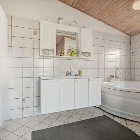 Jytte - 1-7km From The Sea In Nw Jutland By Interhome